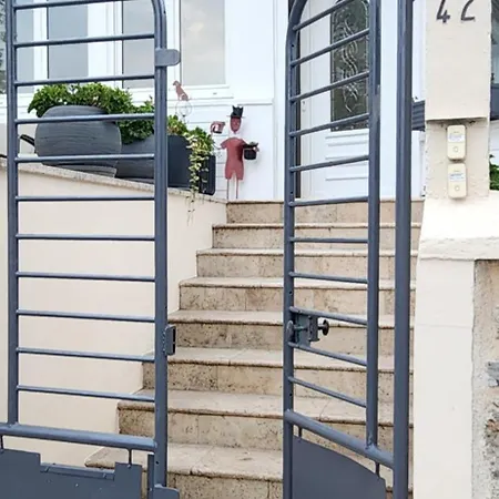 فندق مبيت وإفطار Les Pingouins De La Marne 2 3*