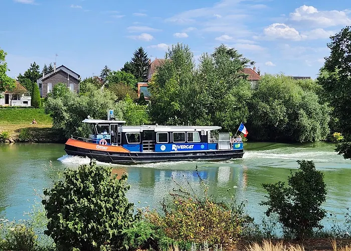 Les Pingouins De La Marne 2 3* 르페뢰쉬르마른